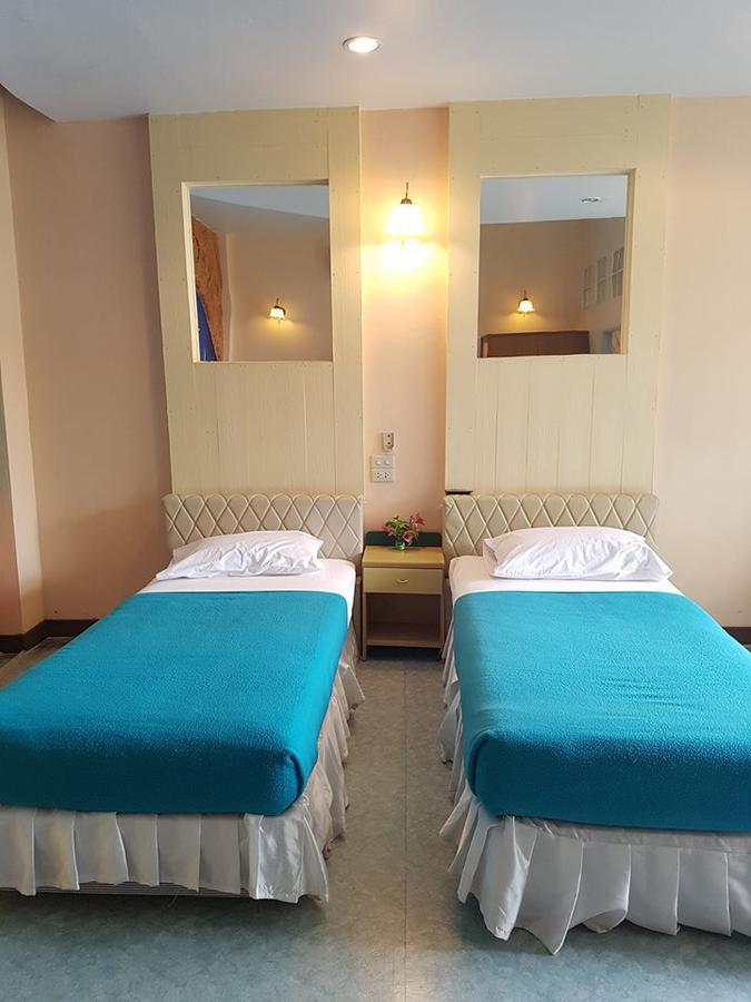 Rai Fhun Pen Jing Hotel Nakhonratchasima Exterior photo